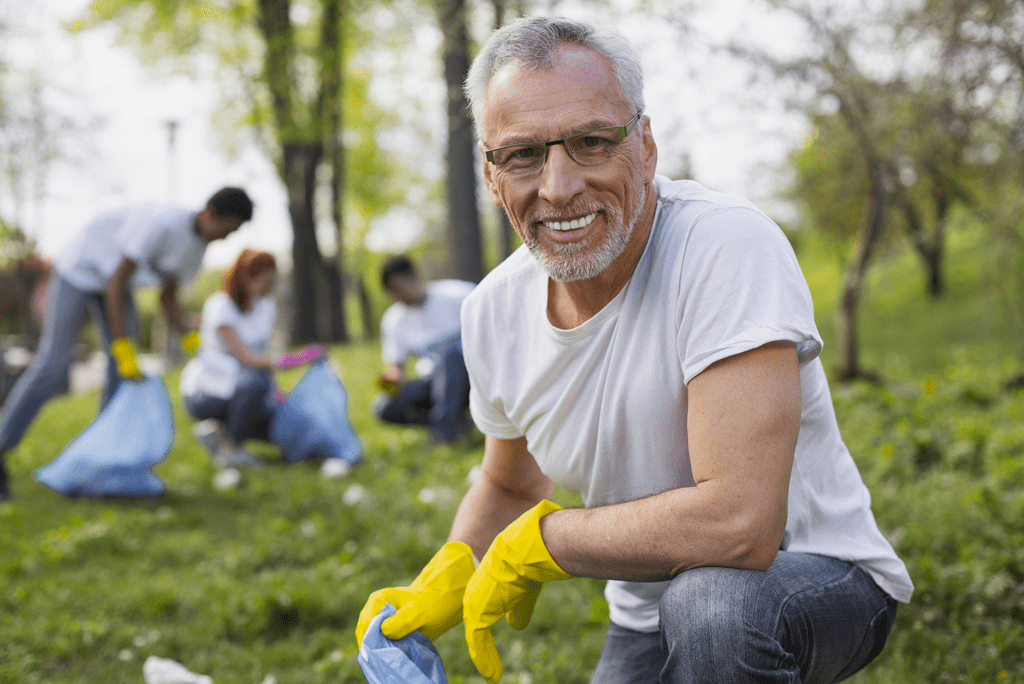 how to combat loneliness - volunteer