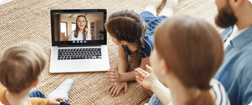 Keeping in Touch with Long-Distance Family - Simple Ways to Feel Closer